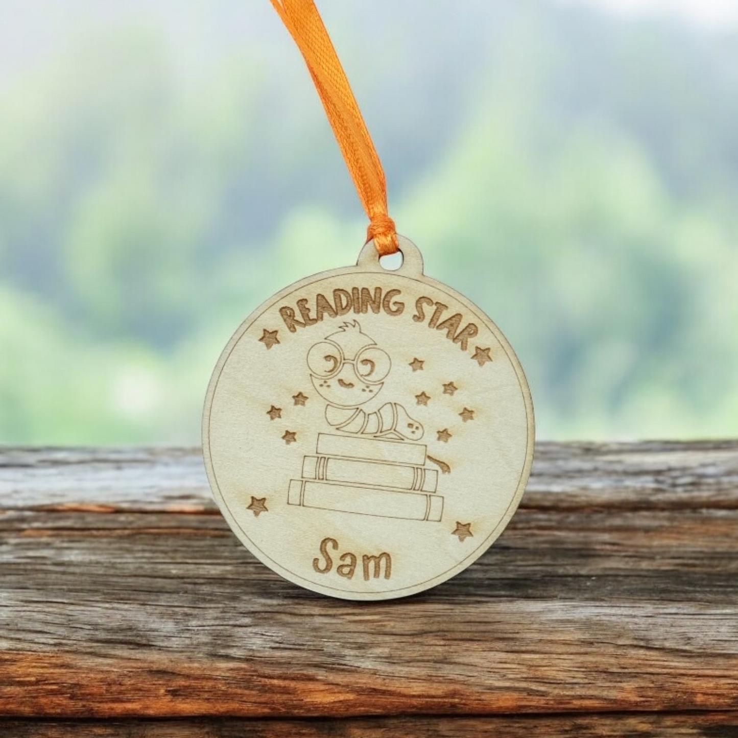 Personalised Wooden Award Ornament – Student Gift – Reading Star
