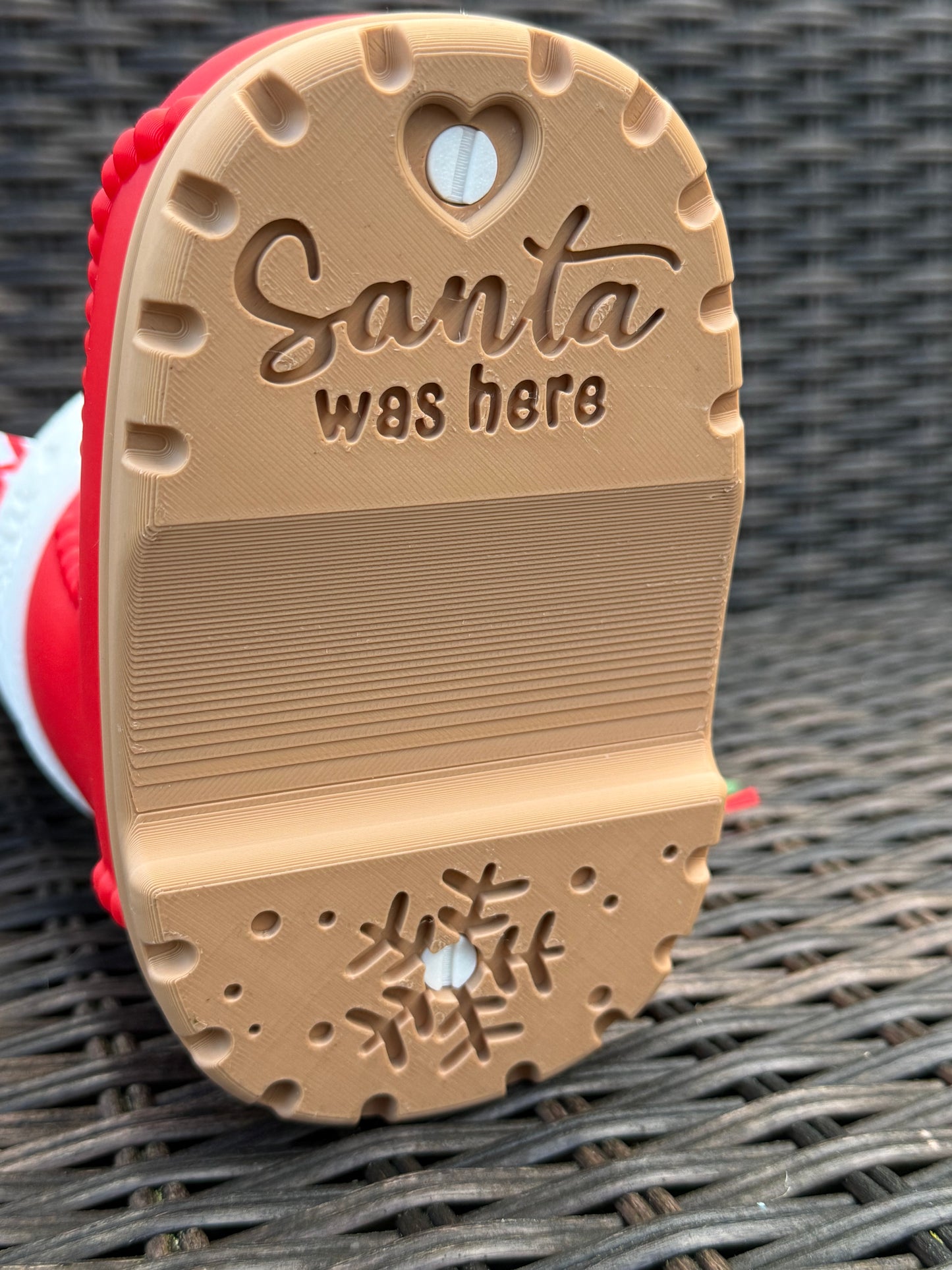 Personalised Santa Boot Christmas Gift Set – 3D Printed Boot, Letter from Santa, Reindeer Food, Believes Wand, Nice List Medal & Chocolate Treat